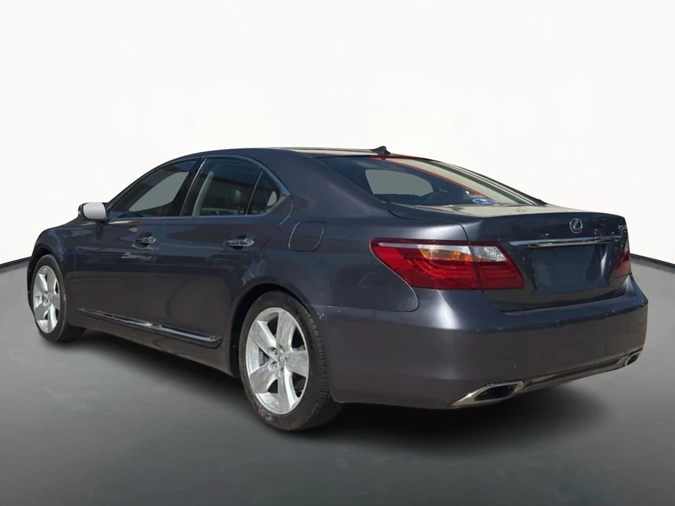 2012 Lexus LS 4th Gen - Image 7 of 16