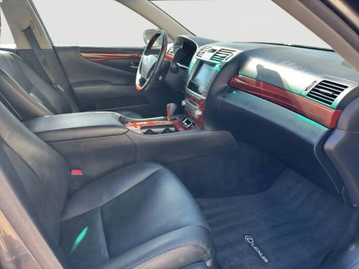 2012 Lexus LS 4th Gen - Image 5 of 9