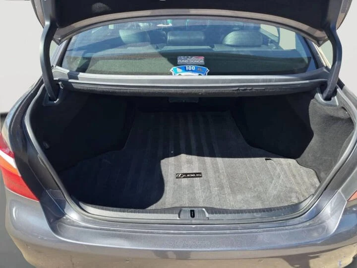 2012 Lexus LS 4th Gen - Image 7 of 9
