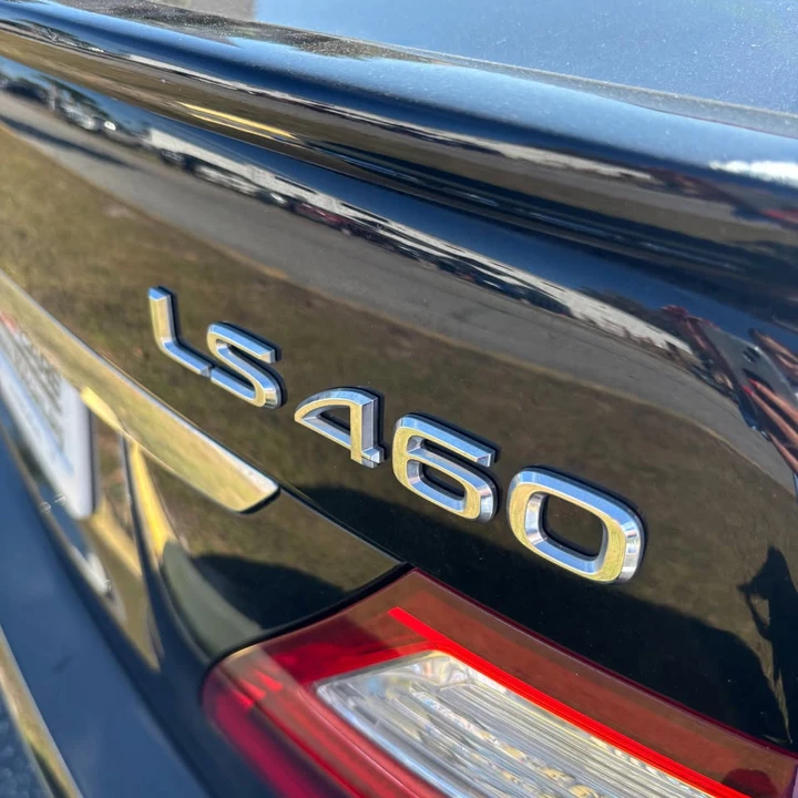 2012 Lexus LS 4th Gen - Image 5 of 16