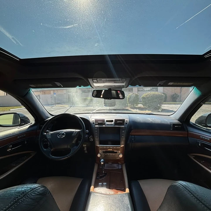 2012 Lexus LS 4th Gen - Image 13 of 16