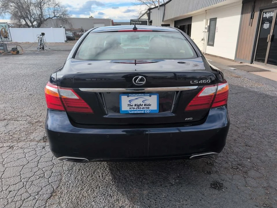 2012 Lexus LS 4th Gen - Image 7 of 10