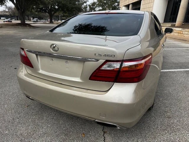 2012 Lexus LS 4th Gen - Image 12 of 20