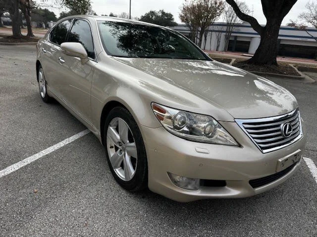 2012 Lexus LS 4th Gen - Image 9 of 20