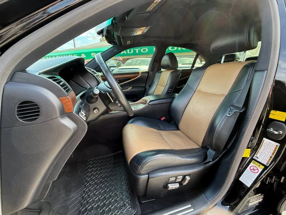 2012 Lexus LS 4th Gen - Image 12 of 20
