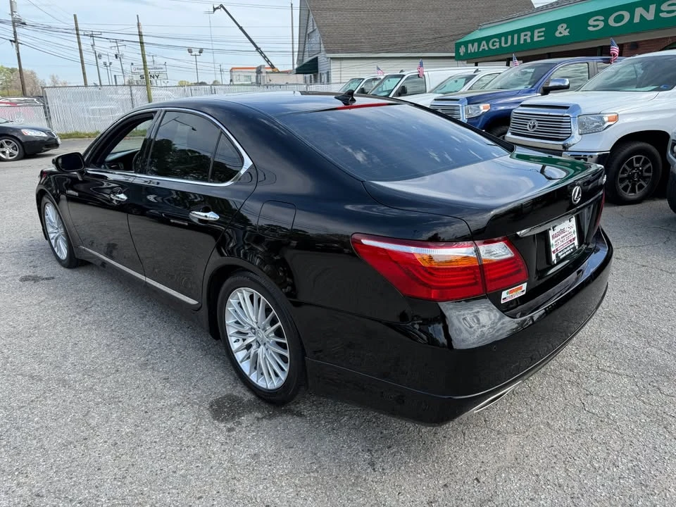 2012 Lexus LS 4th Gen - Image 7 of 20