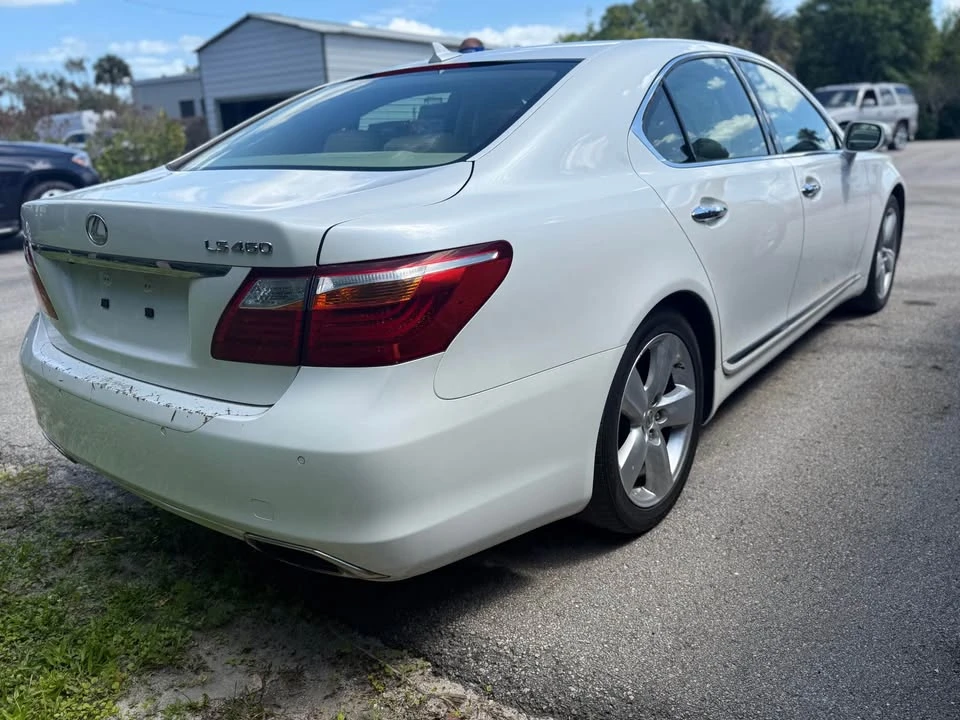 2012 Lexus LS 4th Gen - Image 6 of 6