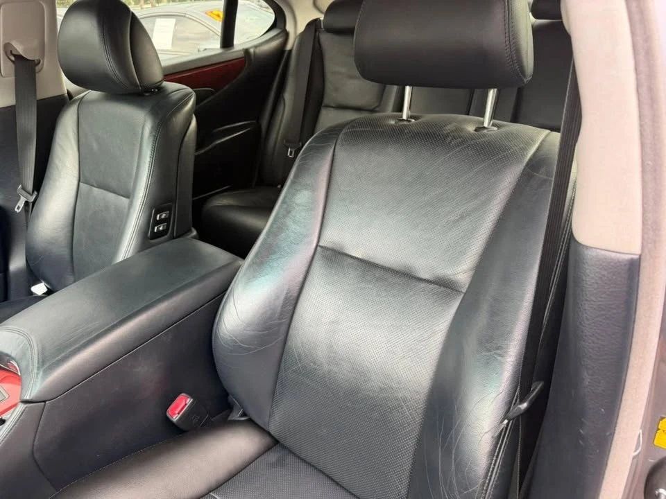 2012 Lexus LS 4th Gen - Image 18 of 20