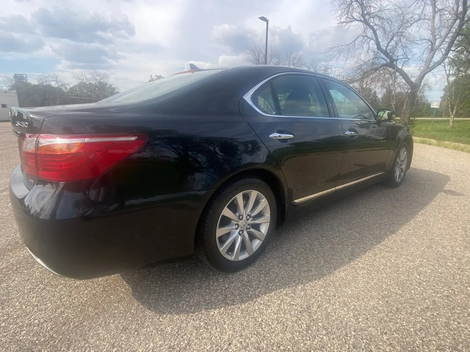 2012 Lexus LS 4th Gen - Image 6 of 20