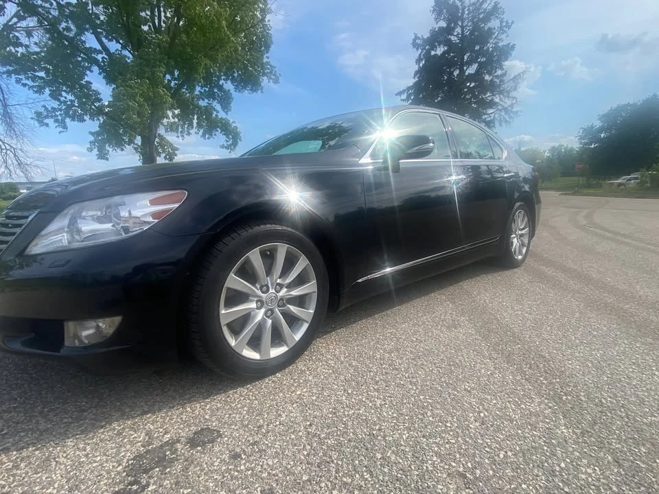 2012 Lexus LS 4th Gen - Image 4 of 20