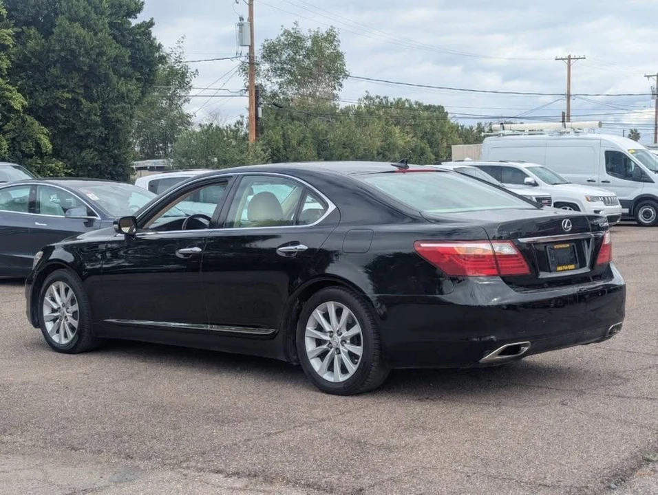 2012 Lexus LS 4th Gen - Image 5 of 20