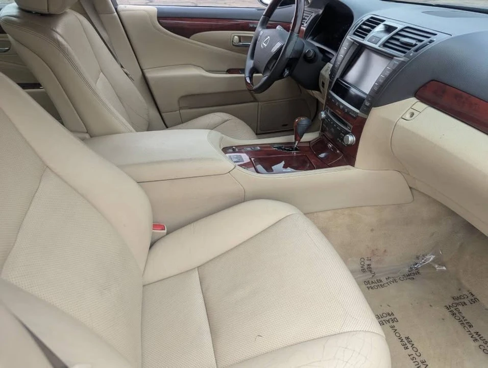 2012 Lexus LS 4th Gen - Image 11 of 20