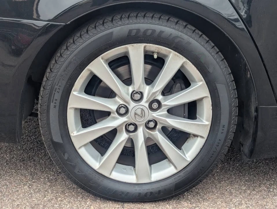 2012 Lexus LS 4th Gen - Image 9 of 20