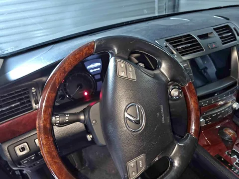 2012 Lexus LS 460 L