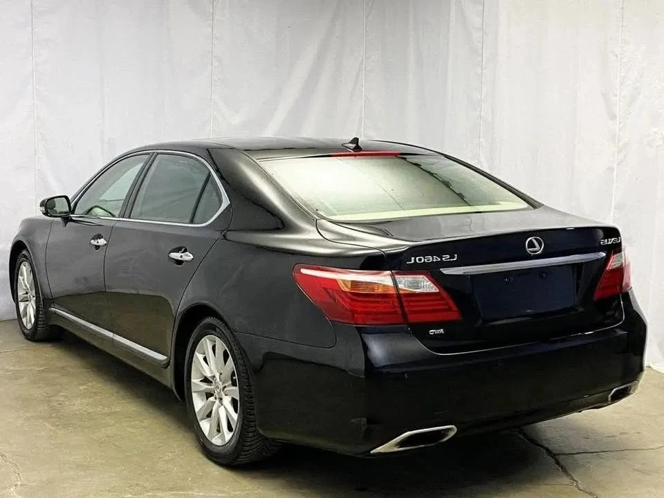 2012 Lexus LS 4th Gen - Image 7 of 18
