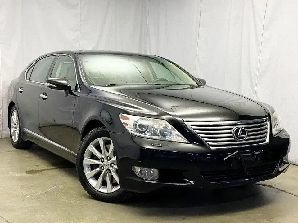 2012 Lexus LS 4th Gen - Image 6 of 18