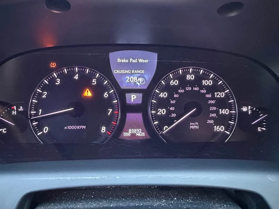 2012 Lexus LS 4th Gen - Image 18 of 18
