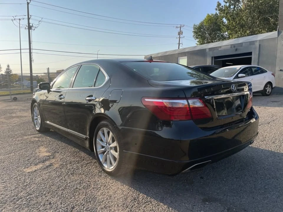2012 Lexus LS 4th Gen - Image 4 of 17