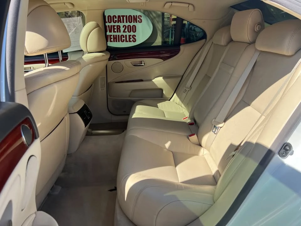 2012 Lexus LS 4th Gen - Image 6 of 16