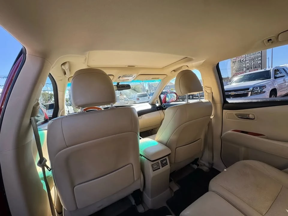 2012 Lexus RX 3rd Gen - Image 7 of 16
