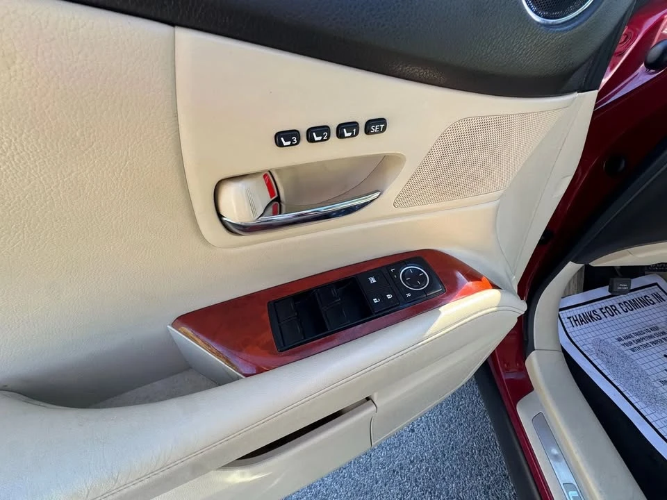 2012 Lexus RX 3rd Gen - Image 8 of 16