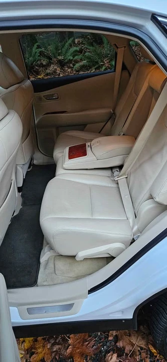 2012 Lexus RX 3rd Gen - Image 10 of 19
