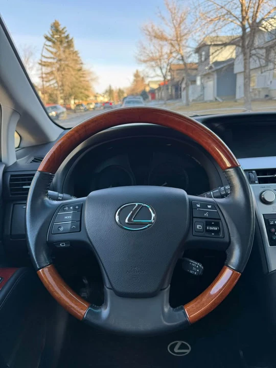 2012 Lexus RX 3rd Gen - Image 16 of 18