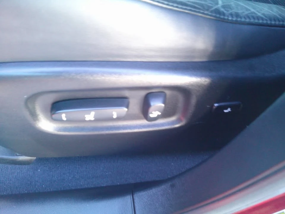 2012 Lexus RX 3rd Gen - Image 18 of 19