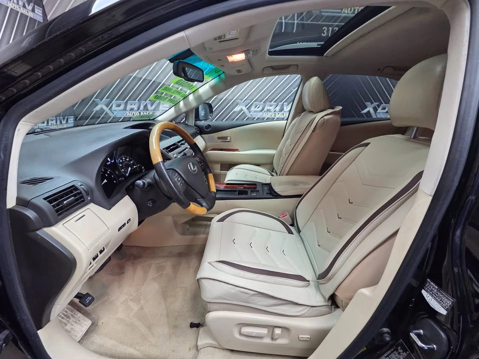 2012 Lexus RX 3rd Gen - Image 10 of 17