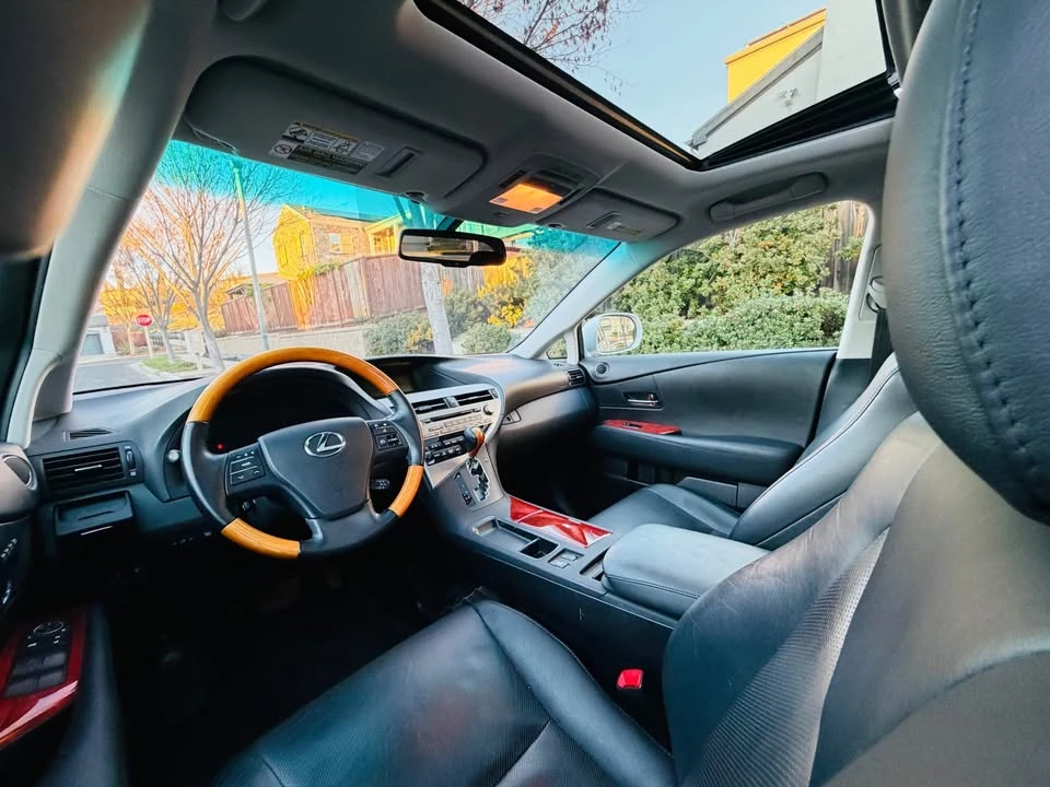 2012 Lexus RX 3rd Gen - Image 8 of 19