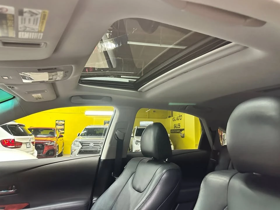2012 Lexus RX 3rd Gen - Image 8 of 18