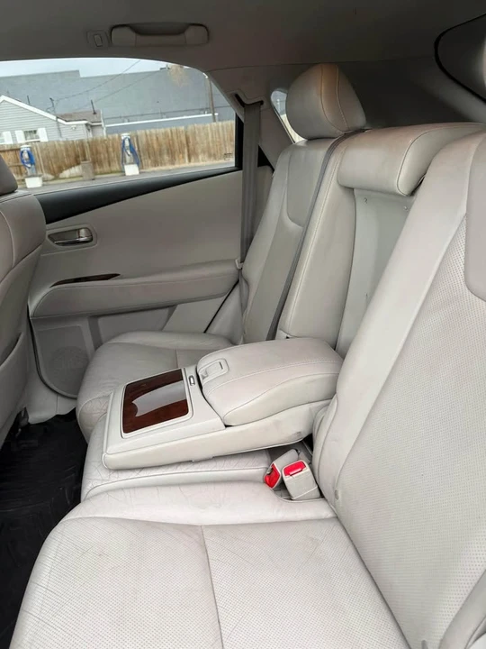 2012 Lexus RX 3rd Gen - Image 9 of 13