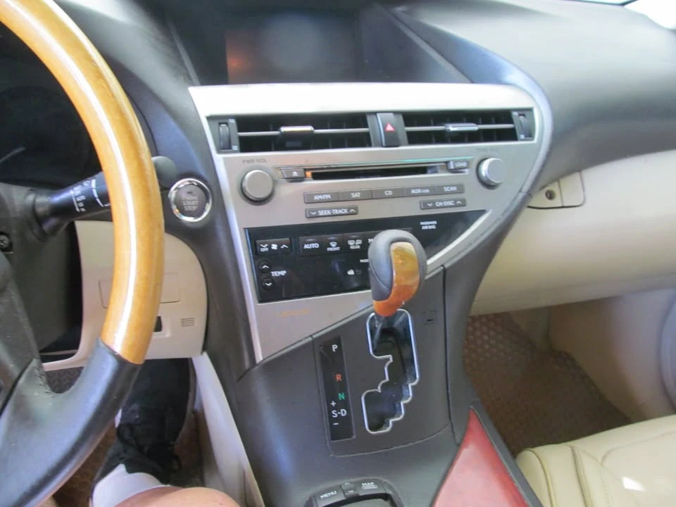 2012 Lexus RX 3rd Gen - Image 4 of 9