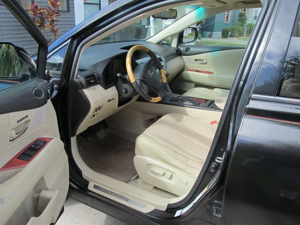 2012 Lexus RX 3rd Gen - Image 2 of 9