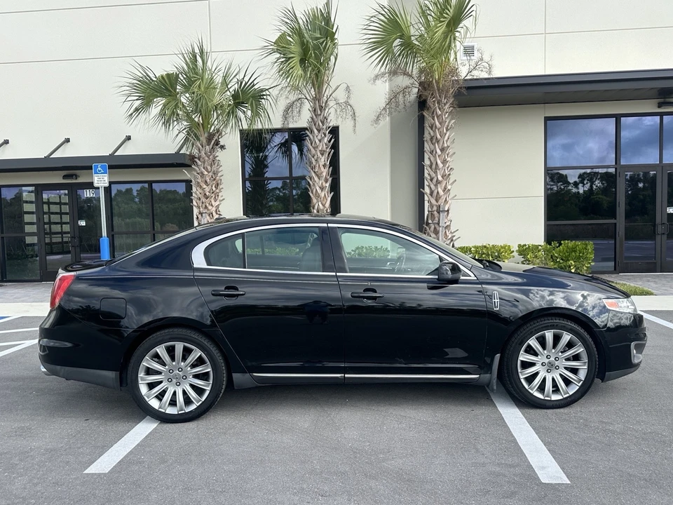 2012 Lincoln MKS - Image 4 of 19