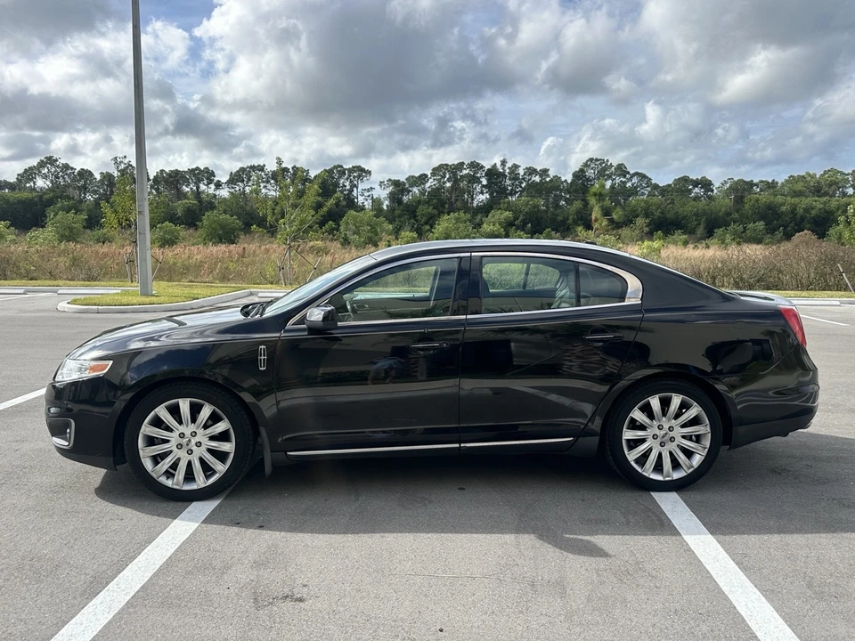 2012 Lincoln MKS - Image 5 of 19