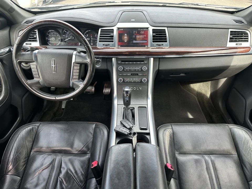 2012 Lincoln MKS - Image 18 of 19