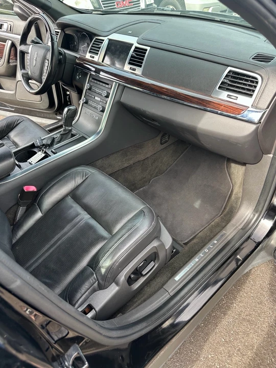 2012 Lincoln MKS - Image 16 of 19