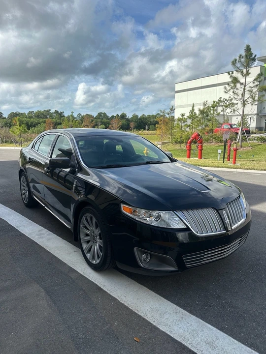 2012 Lincoln MKS - Image 9 of 19
