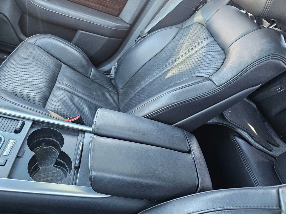 2012 Lincoln MKS - Image 15 of 19