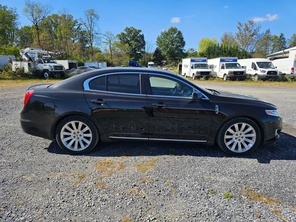 2012 Lincoln MKS - Image 2 of 19