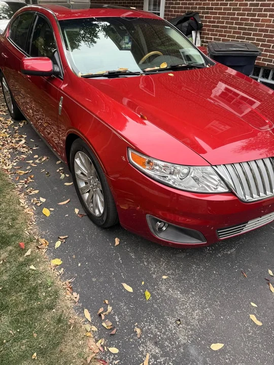 2012 Lincoln MKS - Image 6 of 10