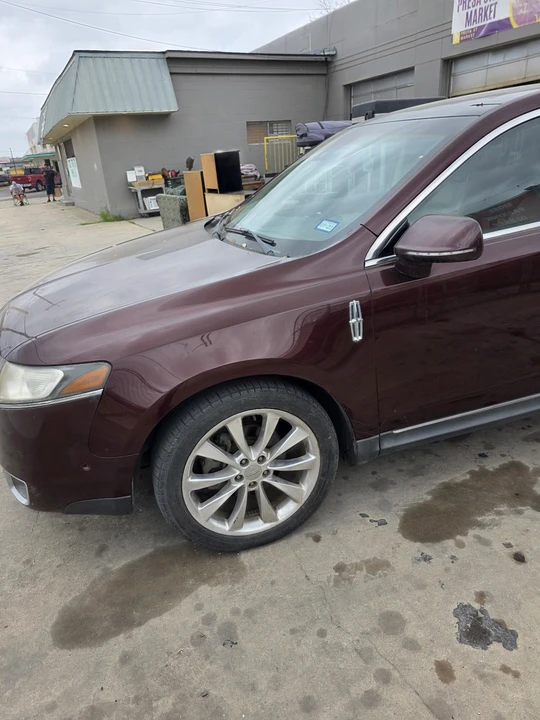 2012 Lincoln MKT - Image 7 of 16