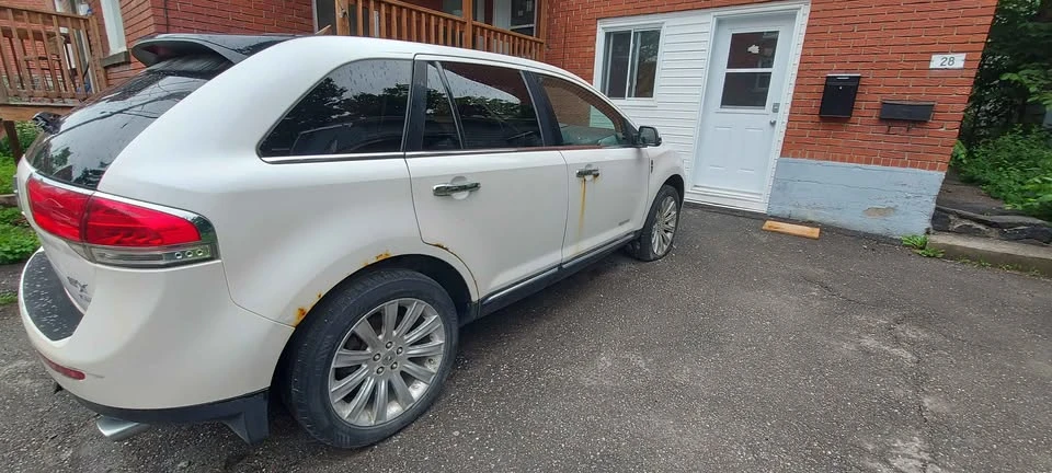 2012 Lincoln MKX - Image 3 of 4