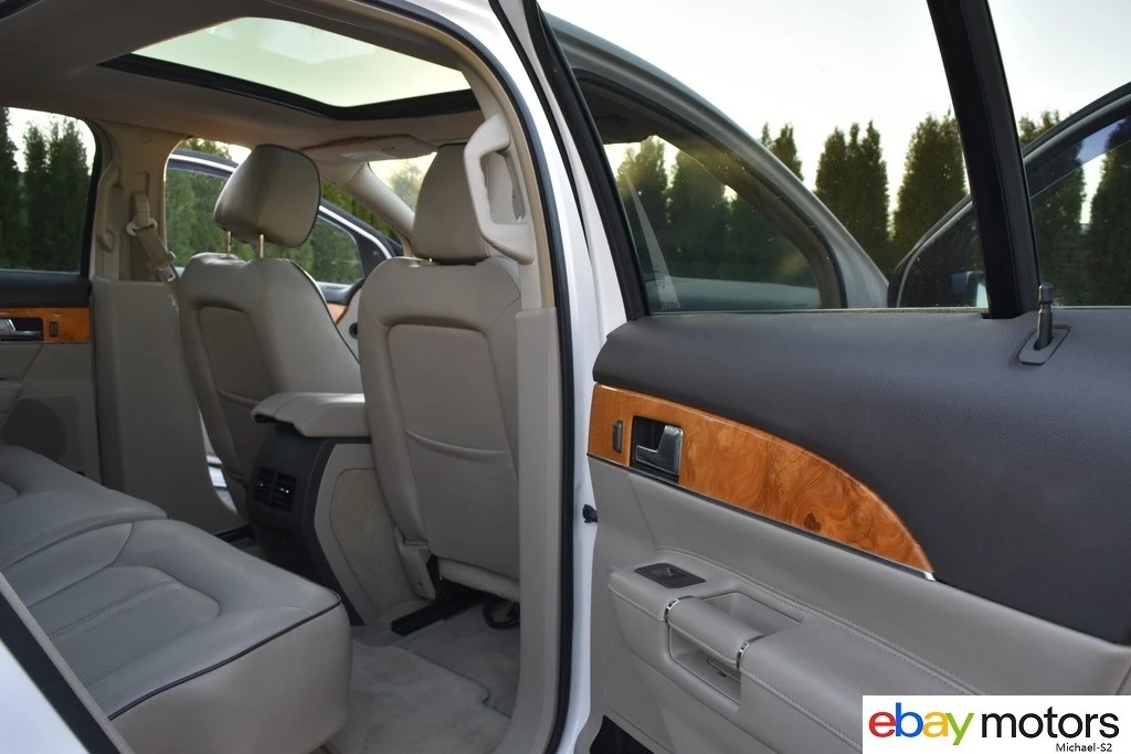 2012 Lincoln MKX - Image 17 of 21