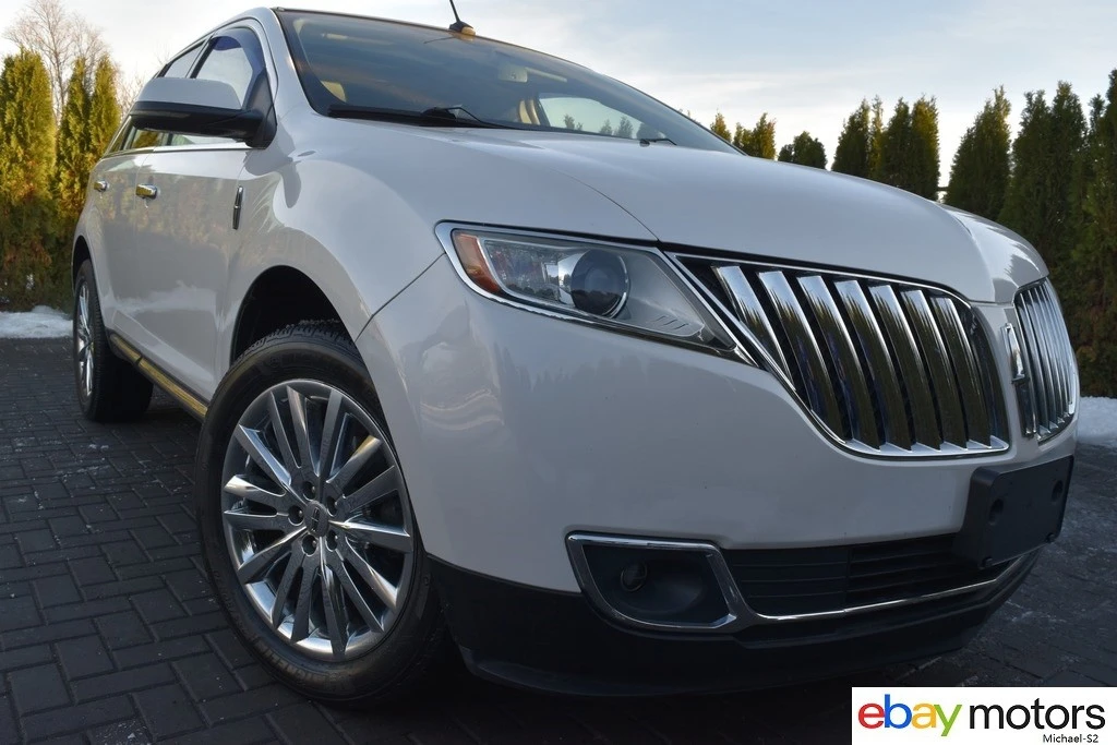 2012 Lincoln MKX - Image 2 of 21