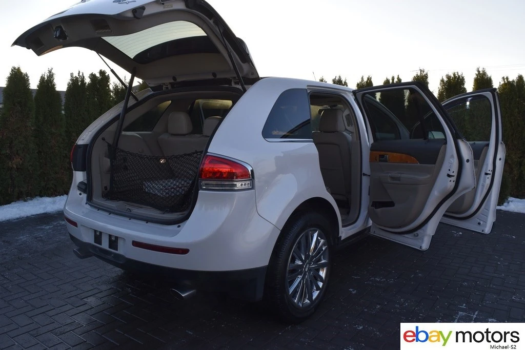 2012 Lincoln MKX - Image 19 of 21