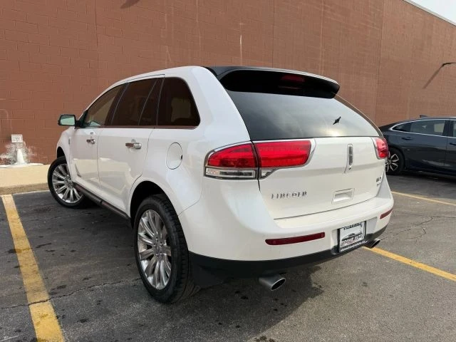 2012 Lincoln MKX - Image 11 of 21