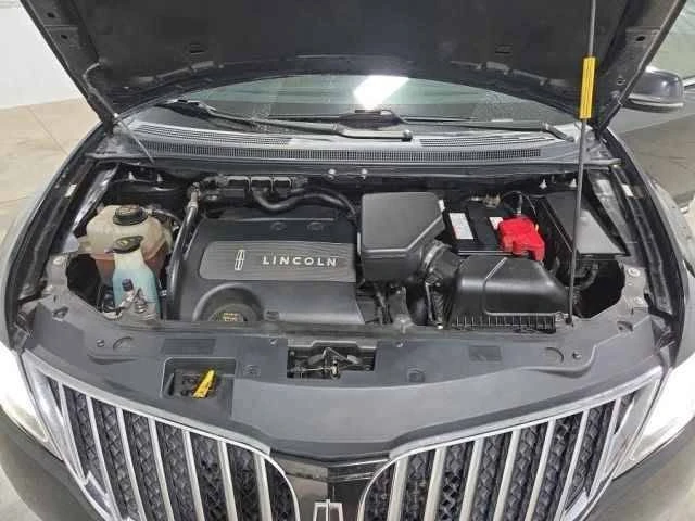 2012 Lincoln MKX - Image 8 of 14