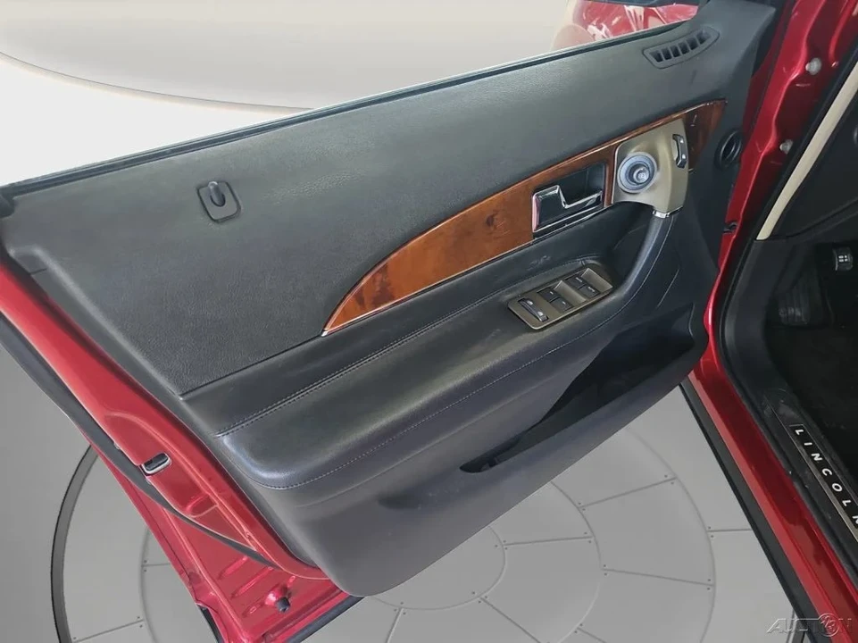 2012 Lincoln MKX - Image 13 of 21